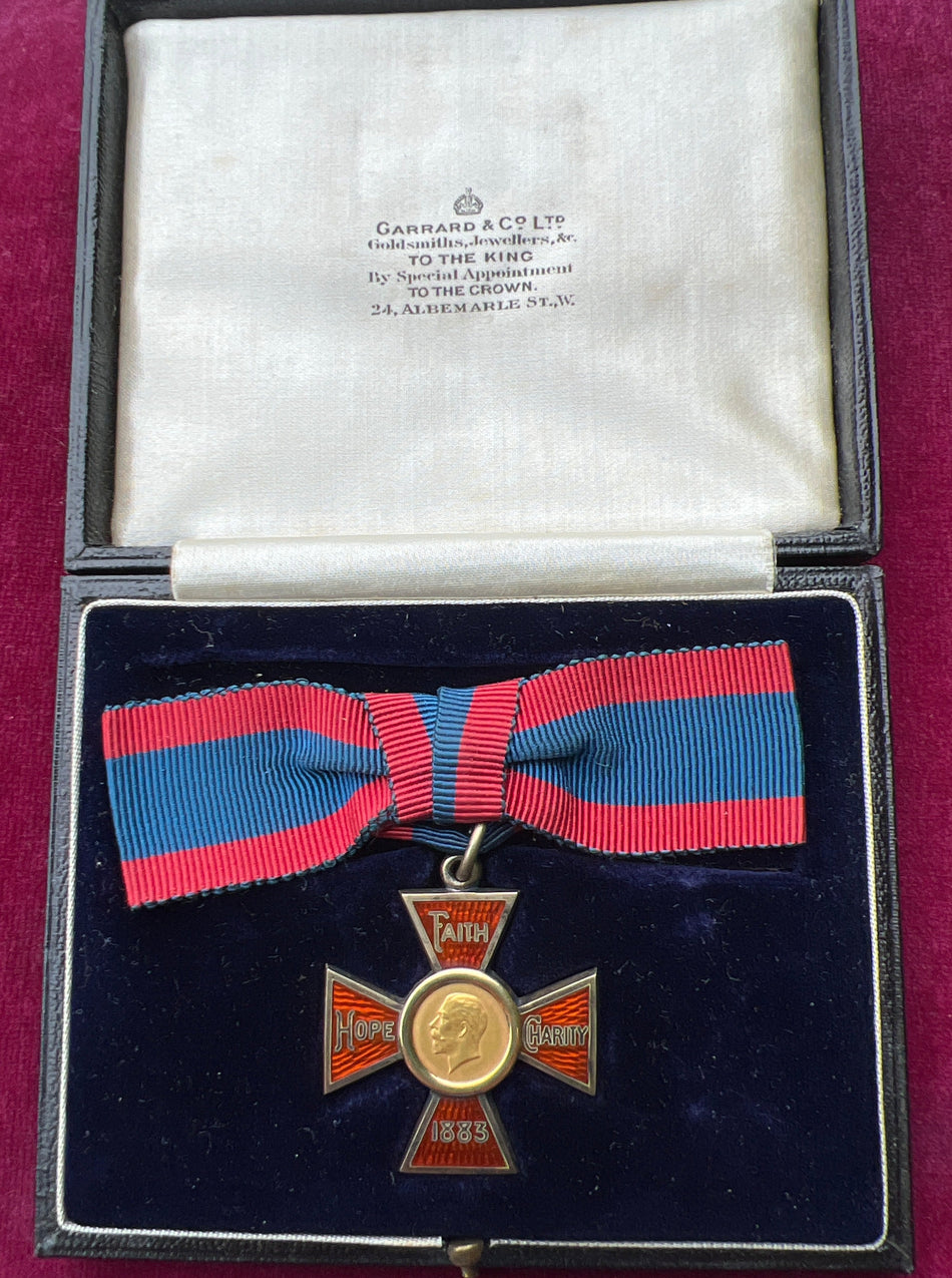 Royal Red Cross, 1st class, WW1 issue, in case of issue
