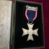 Royal Victorian Order, 5th class, number 1263, in case of issue