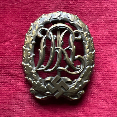 Nazi Germany, D.R.L. Sports Badge, bronze type, a nice example