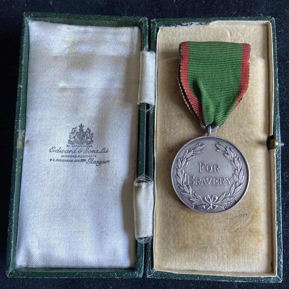Corporation of Glasgow Bravery Medal to James Venters, 1944