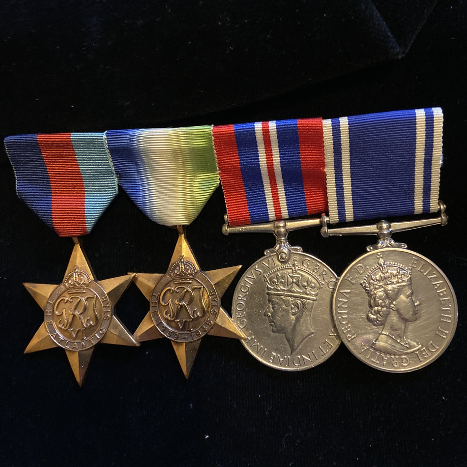 Group of 4 to Constable William L. Gyte, Metropolitan Police, served South London