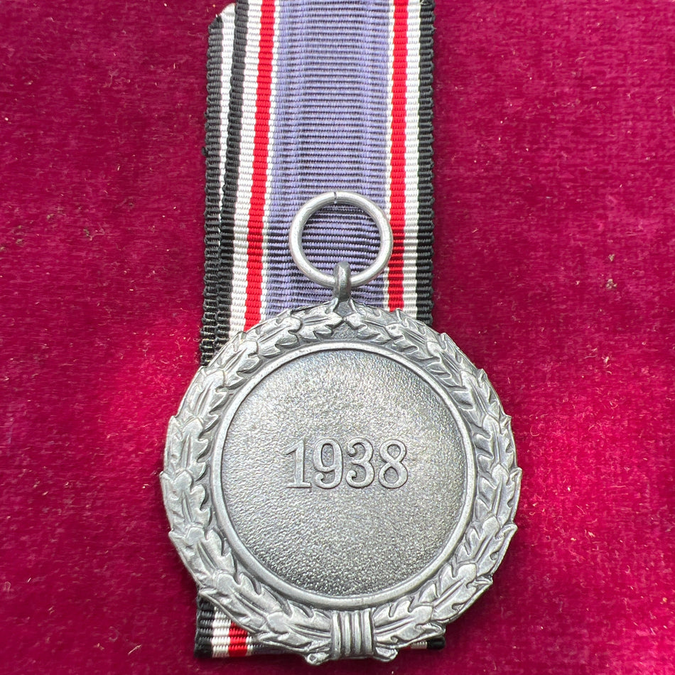 Nazi Germany, Luftschutz Long Service Medal, marked no.60