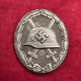 Nazi Germany, Wound Badge, marked no.30, silver gilt, worn