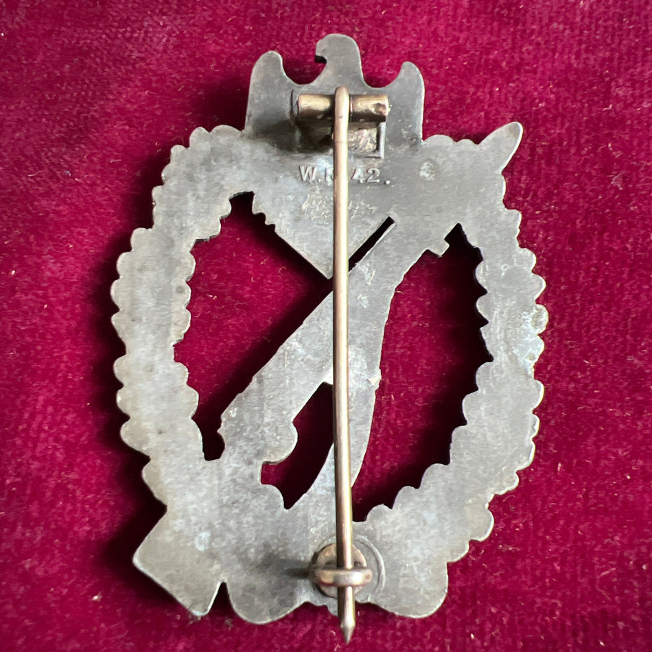 Nazi Germany, Infantry Assault Badge, bronze, marked W.R.42., scarce