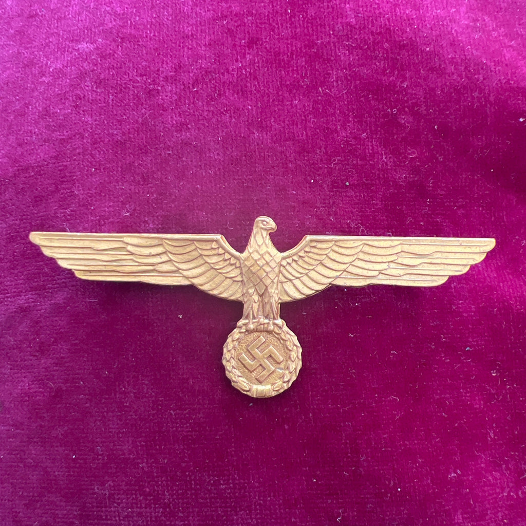 Nazi Germany, Tropical Uniform Eagle, gilt good example, maker marked, clip missing