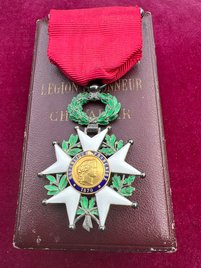 France, Legion of Honour, knight's badge, in box of issue, WW1 type