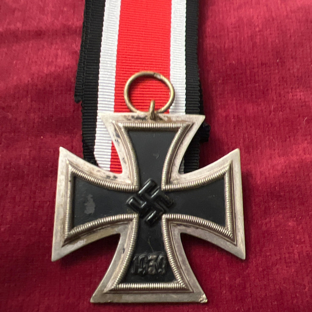 Nazi Germany, Iron Cross, 1939-45, maker marked no.65