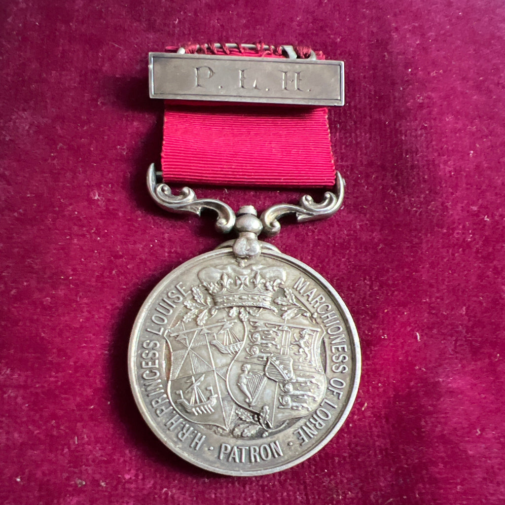 Princess Louise Home, National Society for the Protection of Young Girls, Treasurer's Medal of Honour, for Uniform Good Conduct, awarded to Minnie Donald, 1905