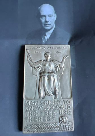 Medal presented to Sid Dennis Holme Robertson by the University of Columbia, advisor to the Treasury, war poet, Transport Officer with the Territorials (Egypt, Palestine, & occupation of Constantinople 1917) & won the Military Cross (London Regt.)