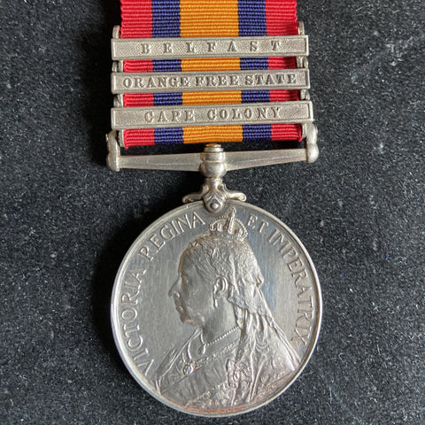 Queen's South Africa Medal, 3 bars: Belfast, Orange Free State & Cape Colony, to 3333 Pte. H. Cunningham, Royal Scots
