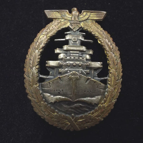 Nazi Germany High Seas Fleet Badge, marked on reverse: FEC. ADOLF BOCK AUSF. SCHWERIN BERLIN